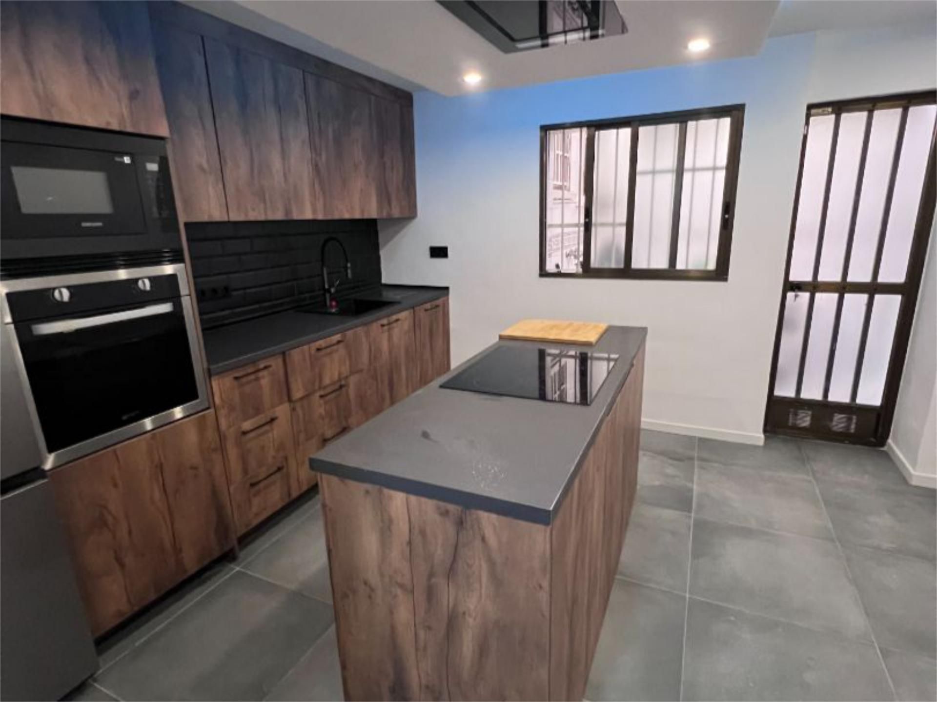 Flat for sale in Carrer Cardenal Cisneros, 55, Plaza Elíptica - República Argentina Kitchen of Flat for sale in Gandia with Air Conditioner, Terrace and Balcony