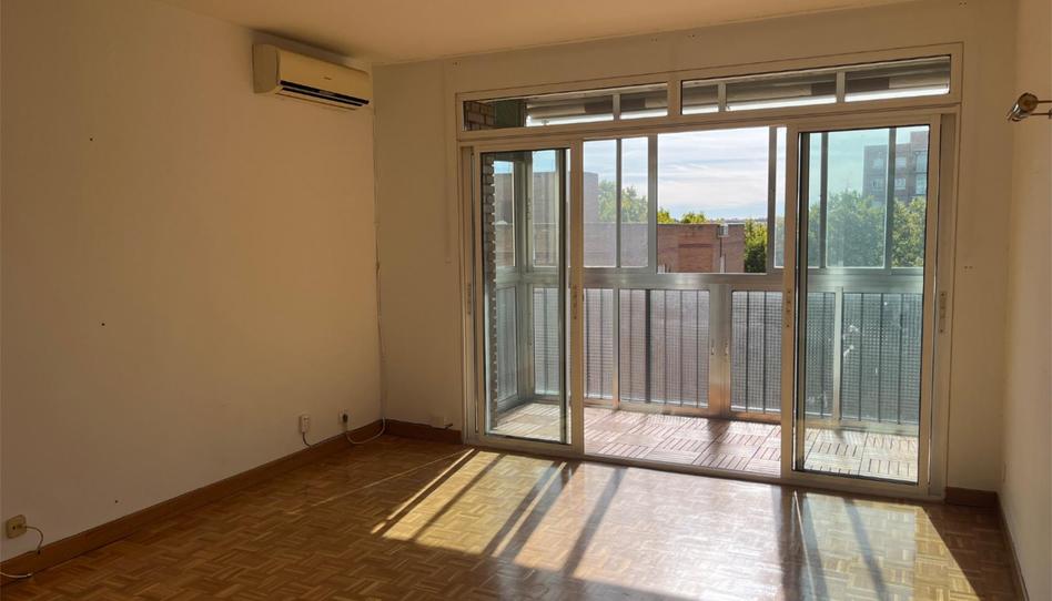 Photo 1 of Flat to rent in Calle Bergantín, 18, Alameda de Osuna, Madrid