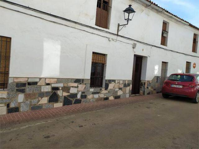 Casa-chalet en Venta en Zahínos
