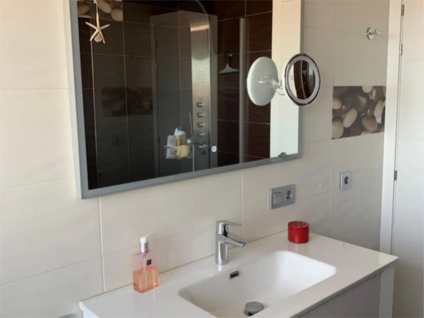 Bathroom of Flat for rent in Gijón 