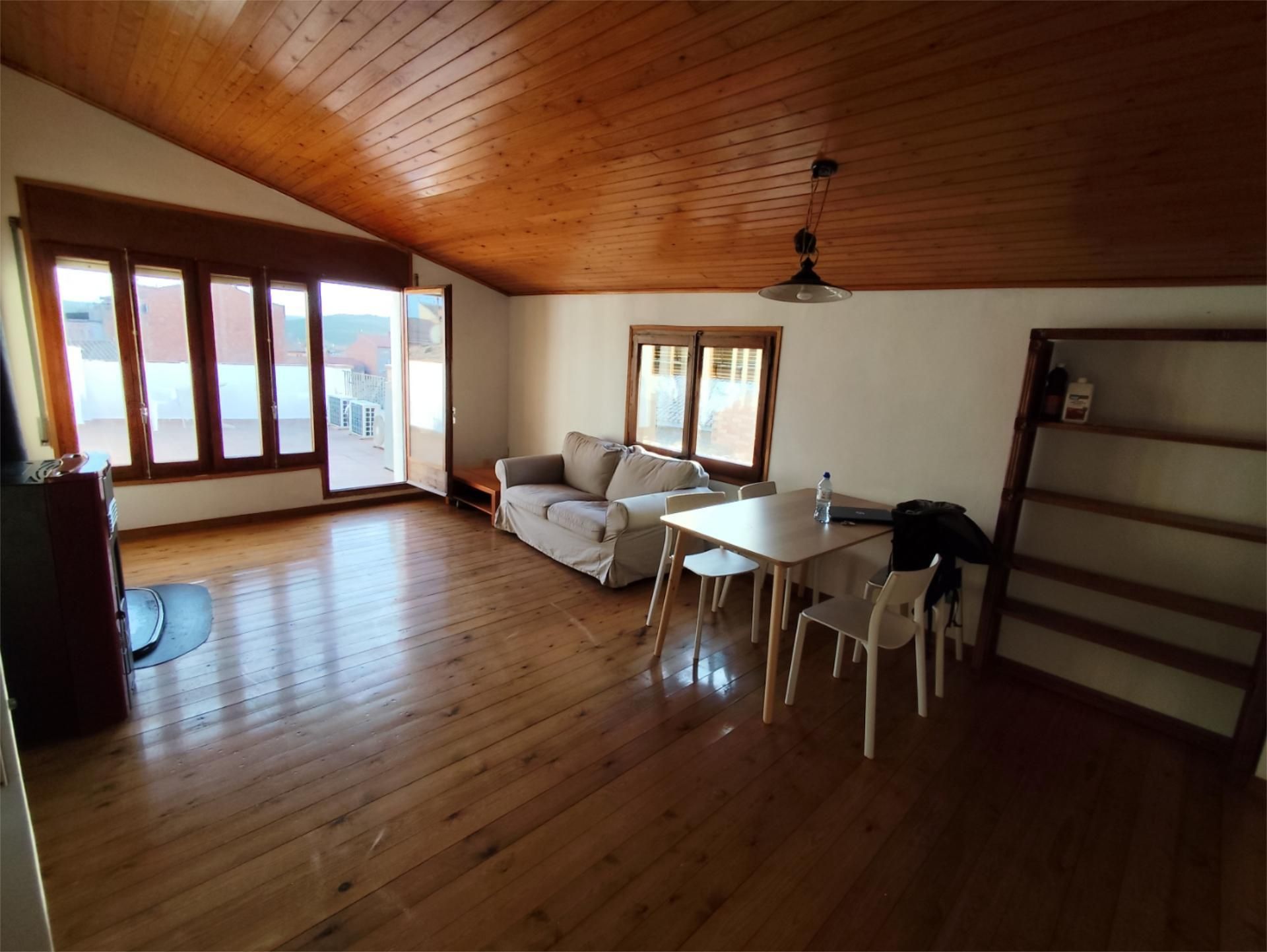 Sala de estar de Piso de alquiler en Torà con Calefacción, Parquet y Terraza