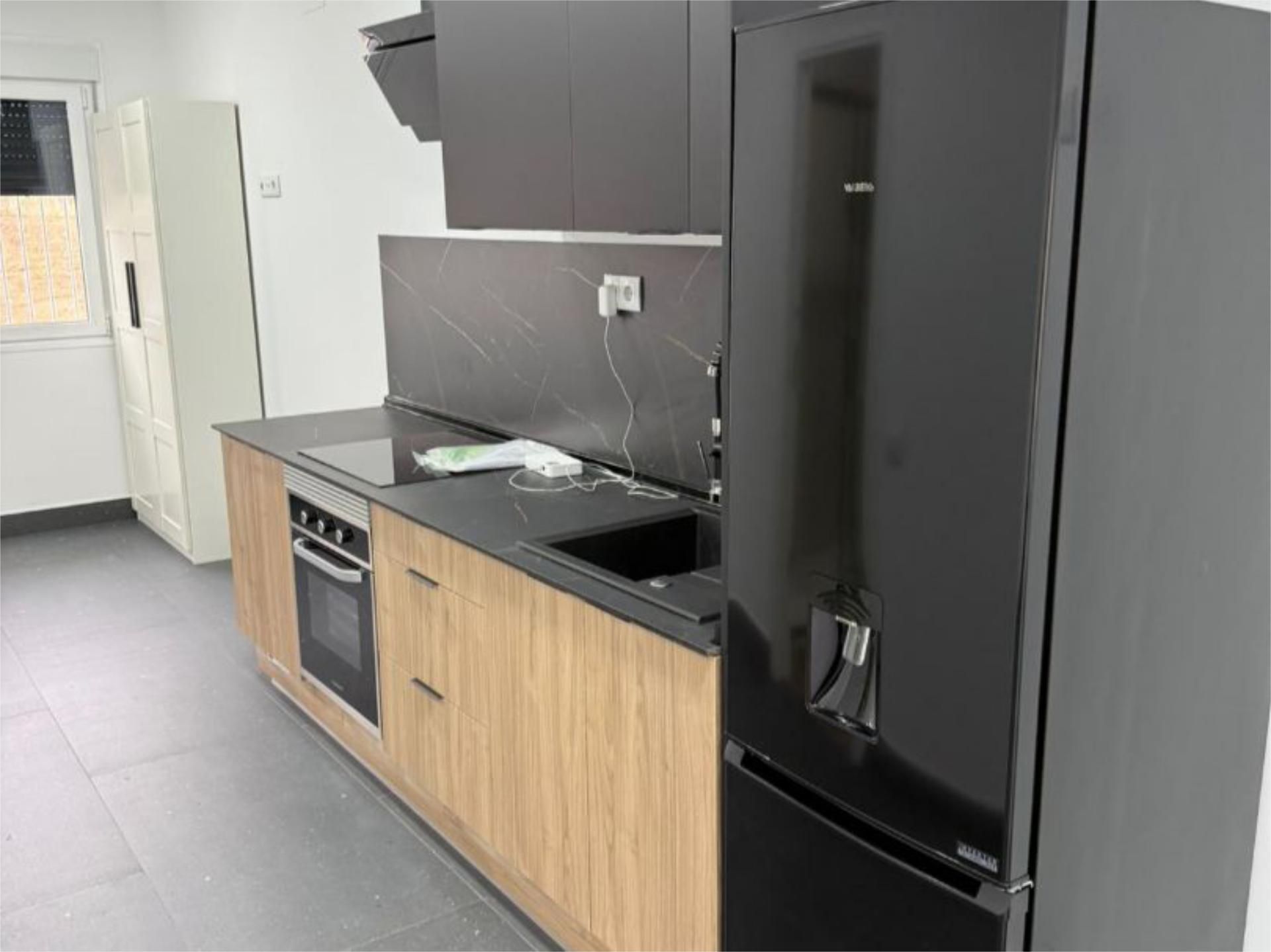 Flat to rent in Calle San Francisco, 7, Fresnos I y II Kitchen of Flat to rent in Torrejón de Ardoz  with Air Conditioner, Heating and Video intercom