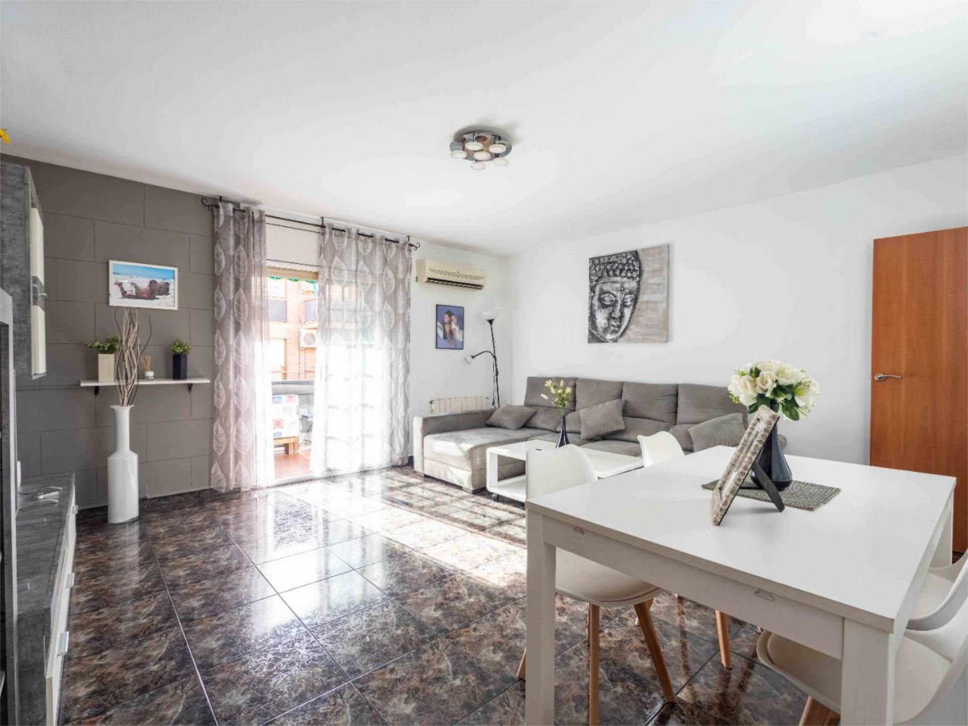 Living room of Flat for sale in Molins de Rei  with Air Conditioner and Balcony