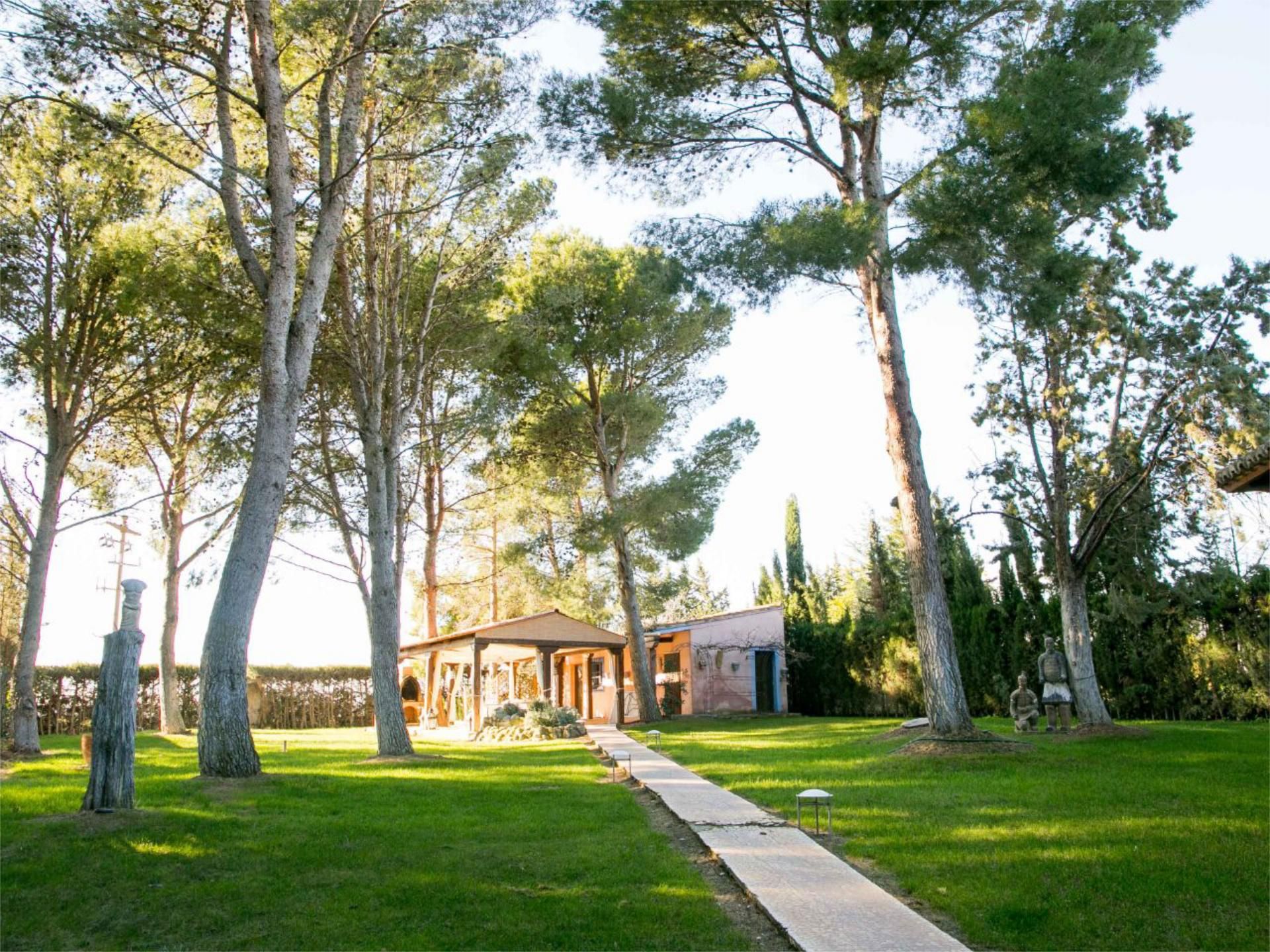 Jardí de Casa o xalet en venda en Zuera amb Aire condicionat, Terrassa i Balcó