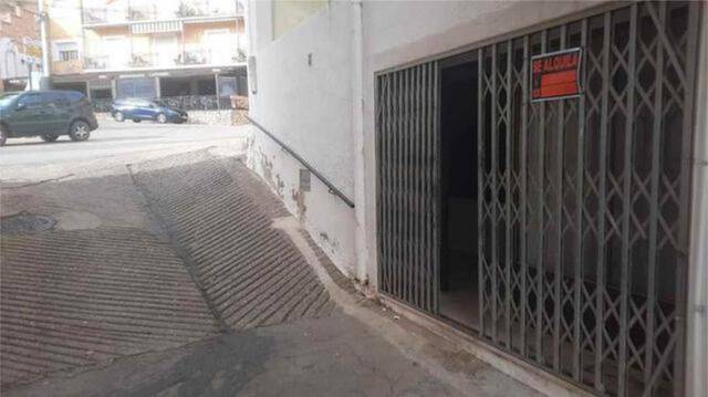 Local comercial en Alquiler en Yeste