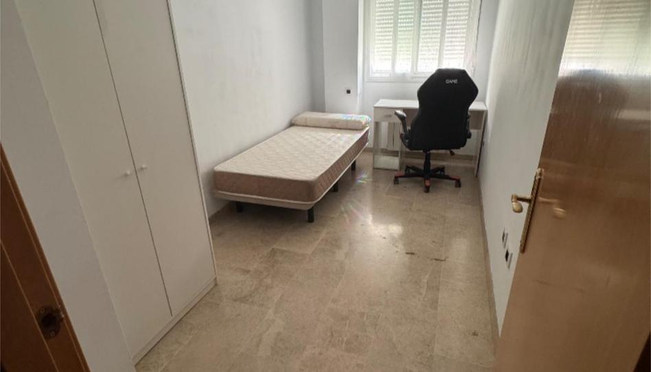 Photo 1 of Flat to share in Calle Vistahermosa, 52a, San Roque - Ronda Norte, Badajoz