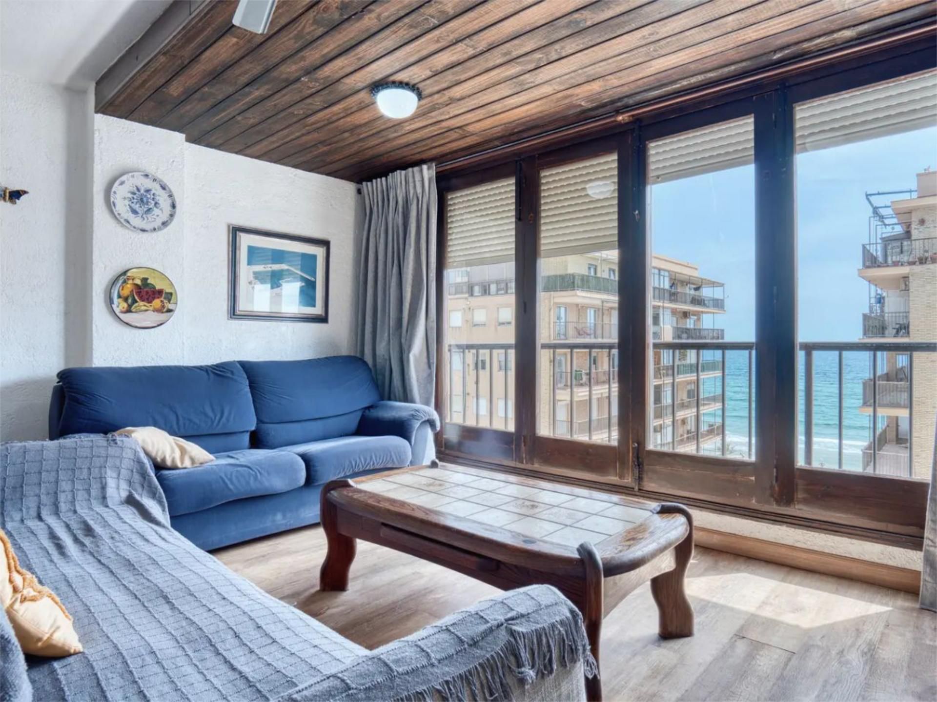 Sala de estar de Apartamento de alquiler en Elche / Elx con Parquet y Amueblado