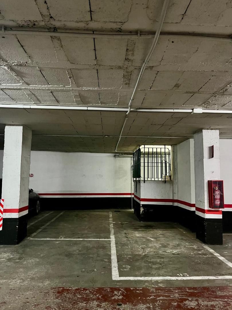 Garatge de lloguer a Carrer Governador Bermudez de castro, Casco Histórico