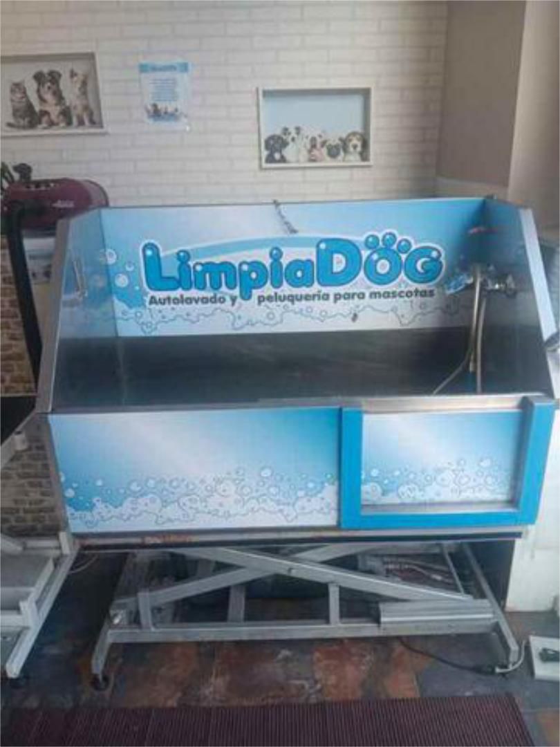 Vista exterior de Local de lloguer en Avilés amb Aire condicionat