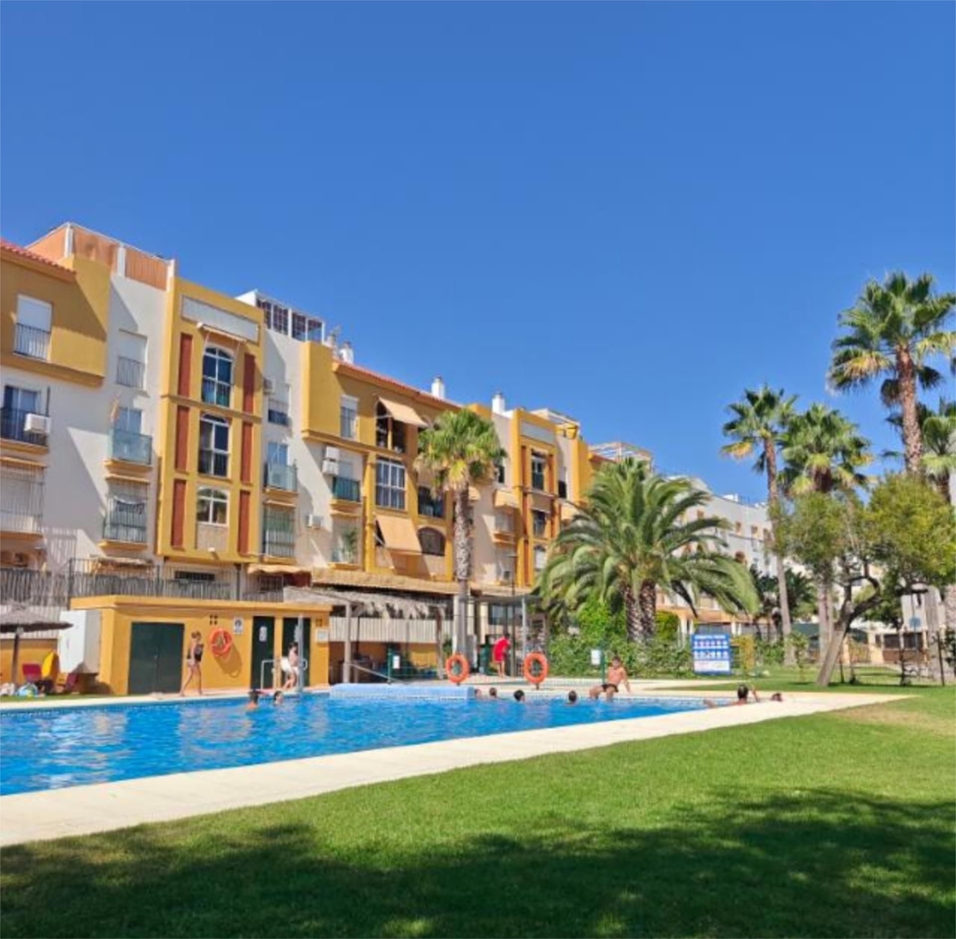 Piso en venta en Plaza Kiyosu, Chapín - Campus Universitario - Navinco Vista exterior de Piso en venta en Jerez de la Frontera con Aire acondicionado, Parquet y Terraza