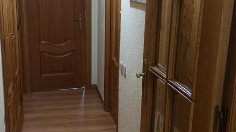 Photo 2 of Flat to rent in Calle de Camarena, 70, Aluche, Madrid