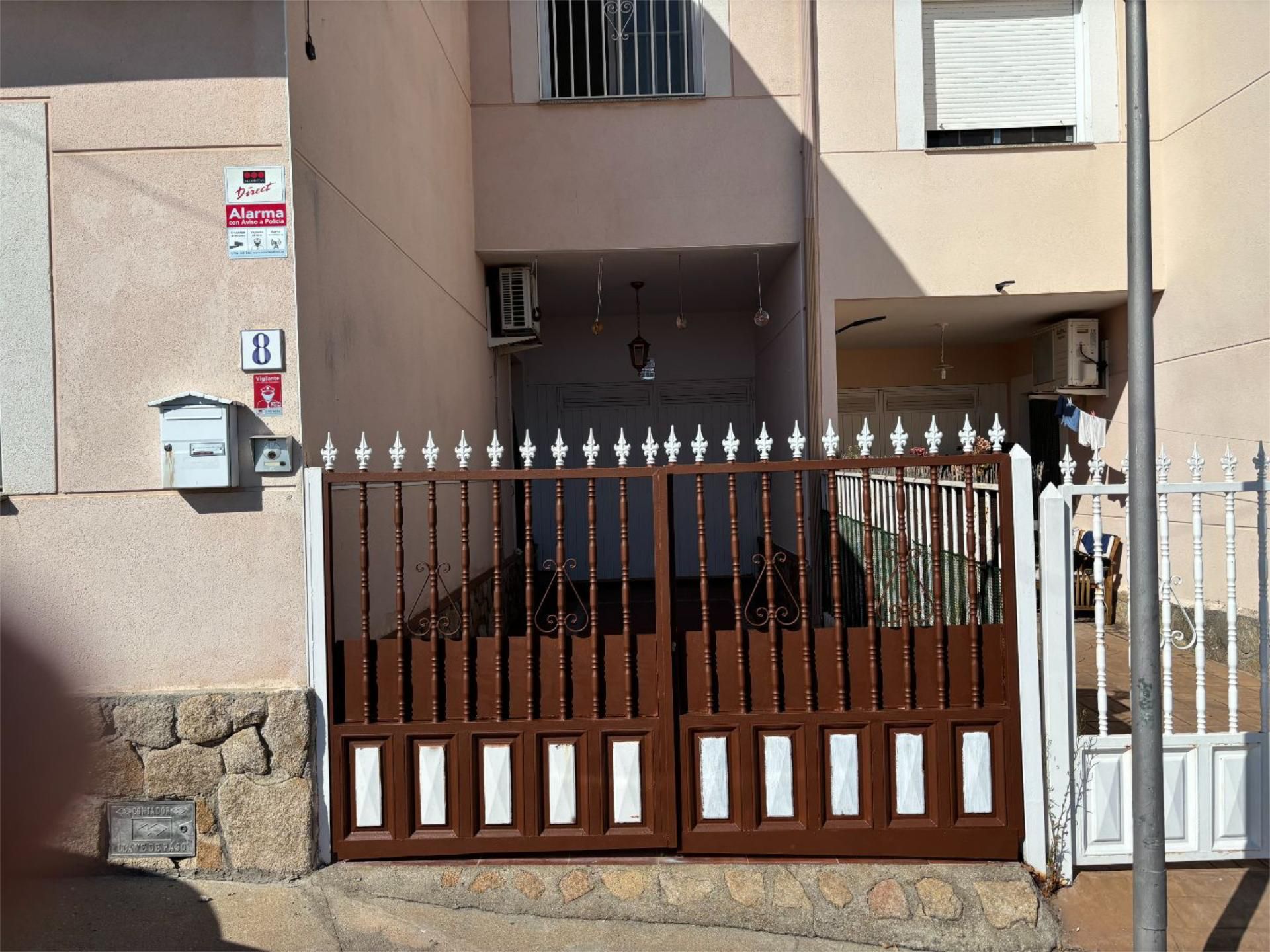 Exterior view of House or chalet for sale in San Román de los Montes  with Air Conditioner