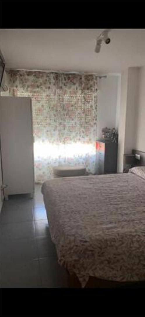 Habitación de Piso de alquiler en  Murcia Capital con Terraza y Amueblado