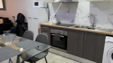 Flat to rent in Calle Clavel, 28, Los Árboles, Málaga - image 4 Photo 4 of Flat to rent in Calle Clavel, 28, Los Árboles, Málaga