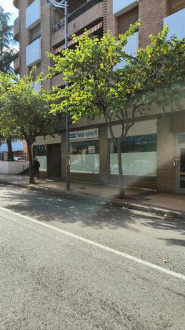Exterior view of Premises to rent in Alcañiz  with Air Conditioner