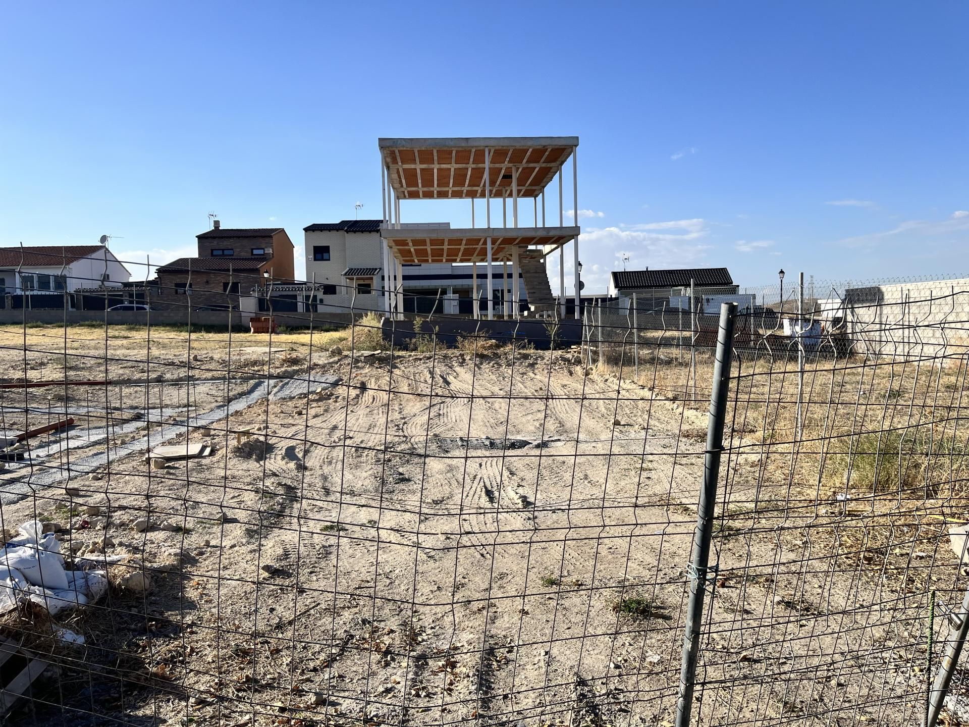 Terreno en venta en Calle Aragón, 30, Los Robles Terreno en venta en Seseña