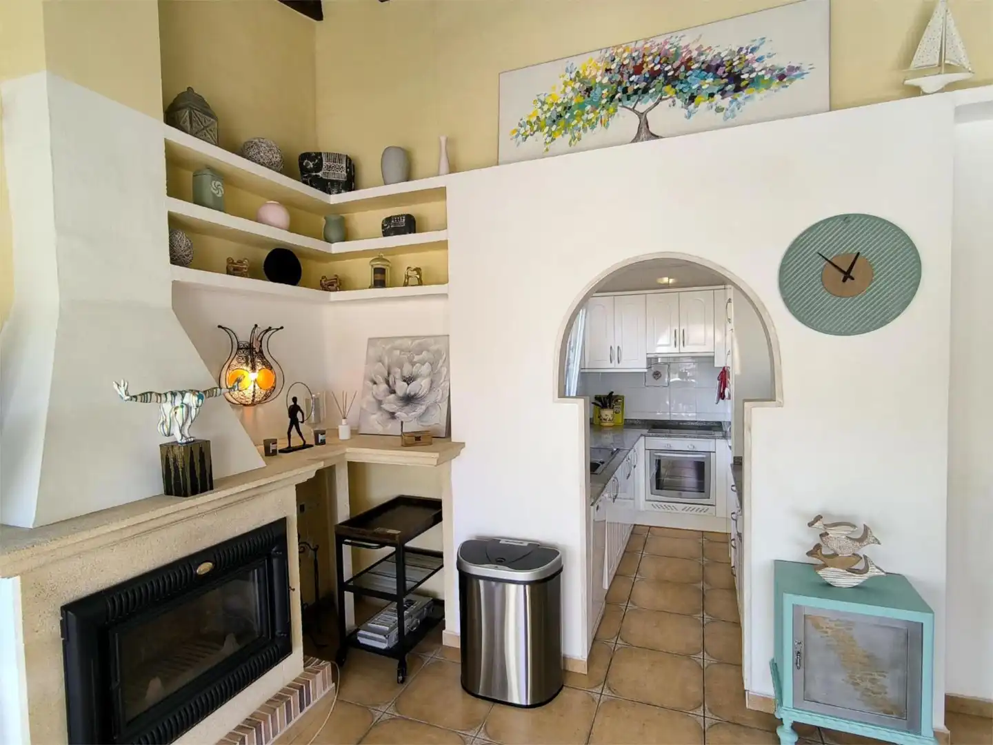 Kitchen of Detached homes for sale in  Zaragoza Capital  with Air Conditioner, Terrace and Swimming Pool