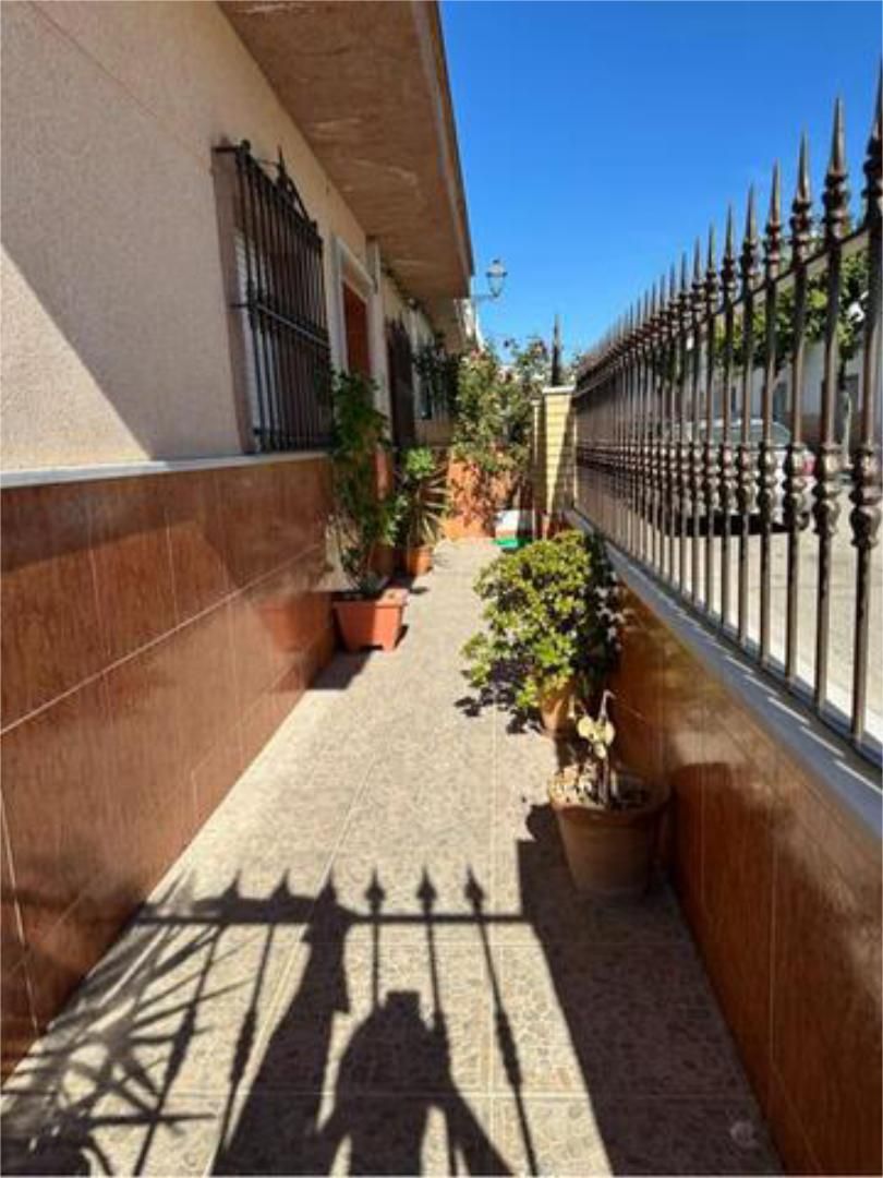 Casa o xalet en venda a El Cuervo de Sevilla Terrassa de Casa o xalet en venda en El Cuervo de Sevilla amb Terrassa