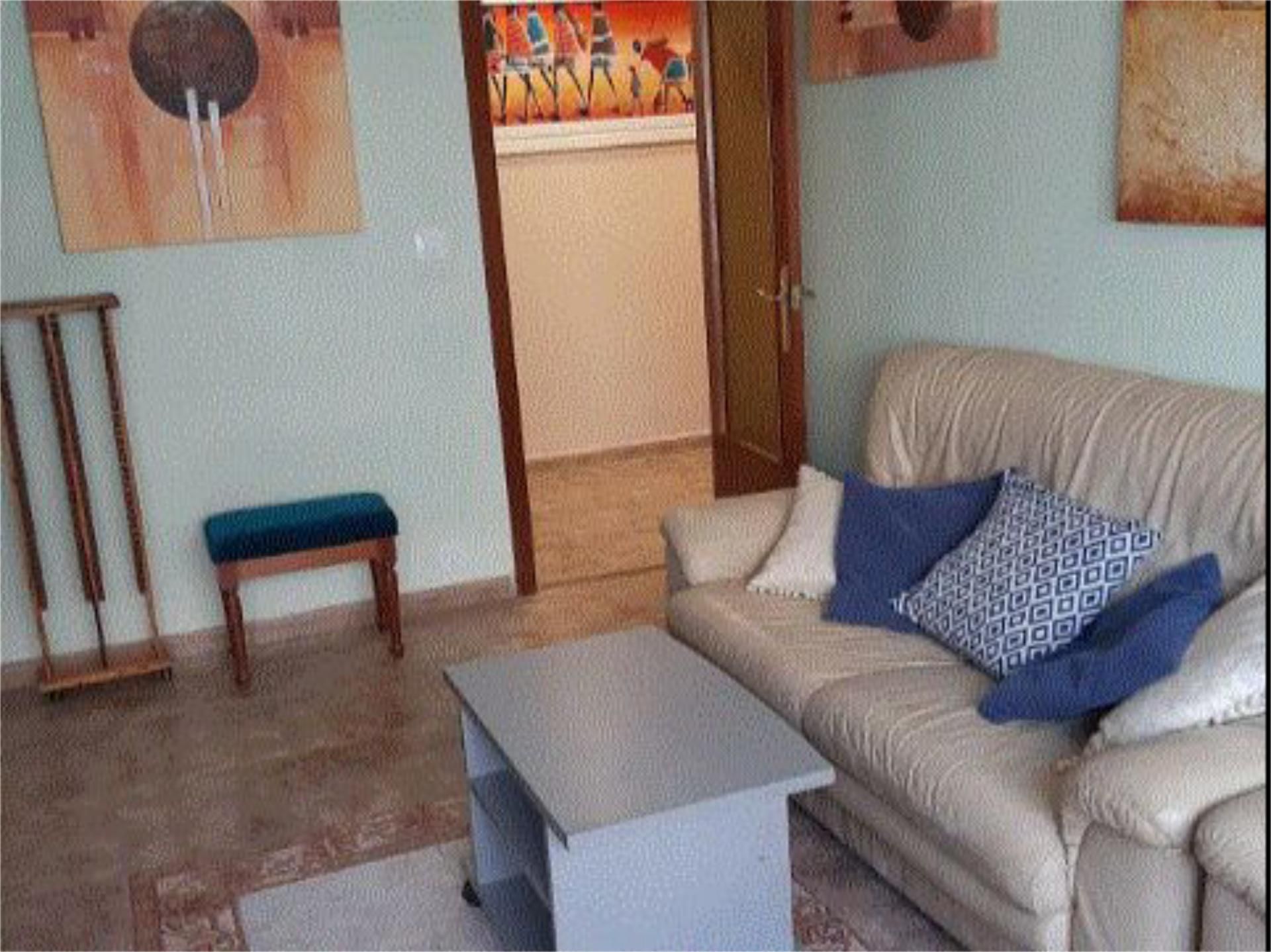 Flat to rent in Calle Fernando Morán Lavandera, 2, Llano