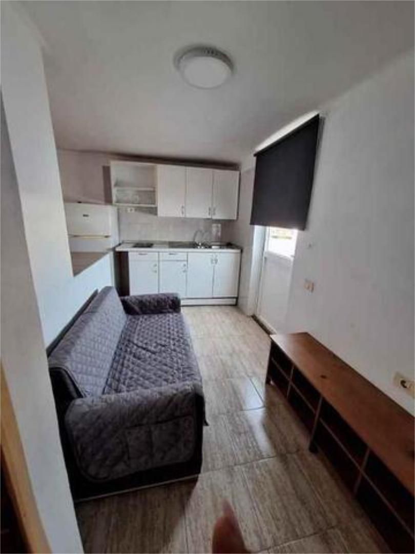 Cuina de Estudi de lloguer en San Bartolomé de Tirajana amb Terrassa