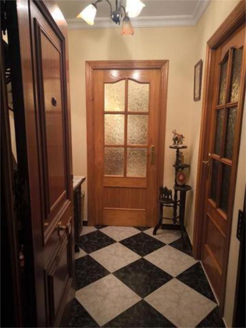 House or chalet for sale in Mondejar - Junquillos House or chalet for sale in La Línea de la Concepción with Furnished