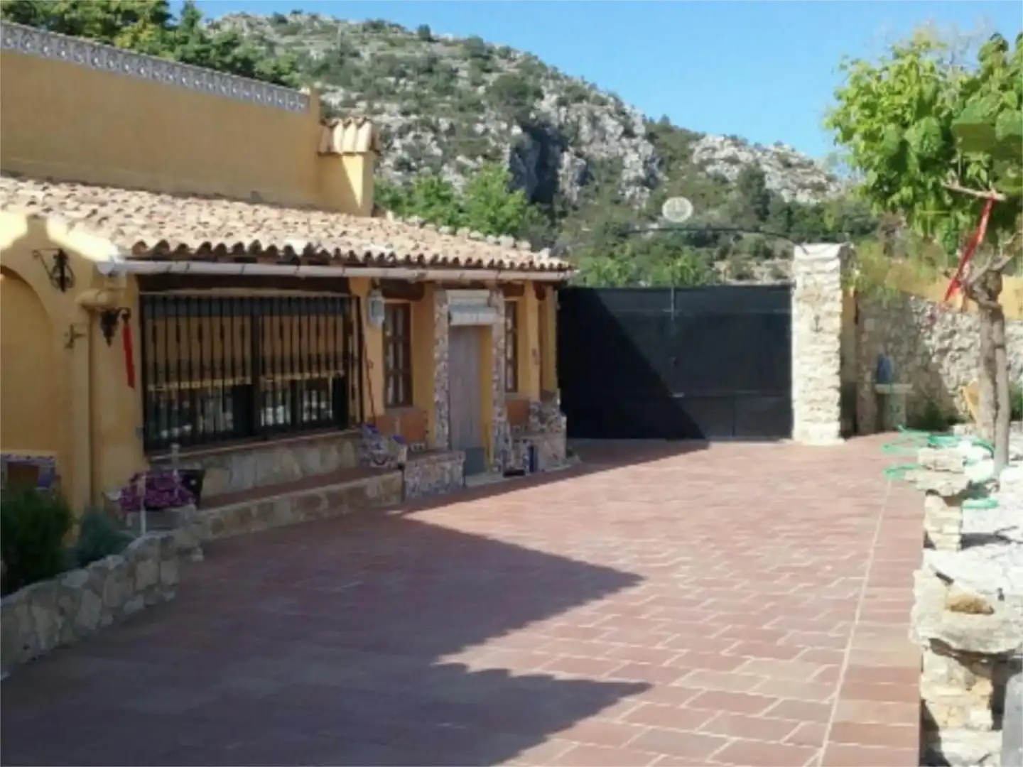 Casa o chalet en venta en Partida Coll de la Creu, 7, Tàrbena Vista exterior de Casa o chalet en venta en Tàrbena