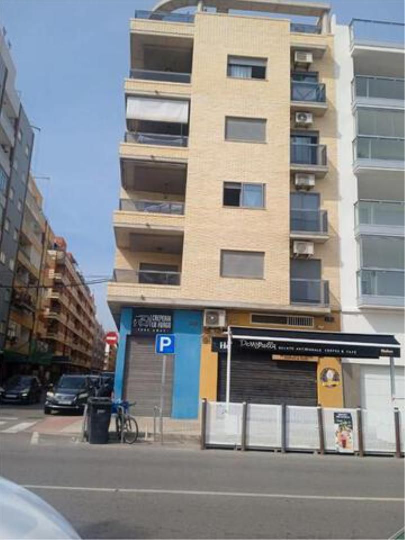 Apartament en venda a Las Islas Vista exterior de Apartament en venda en Sagunto / Sagunt amb Terrassa