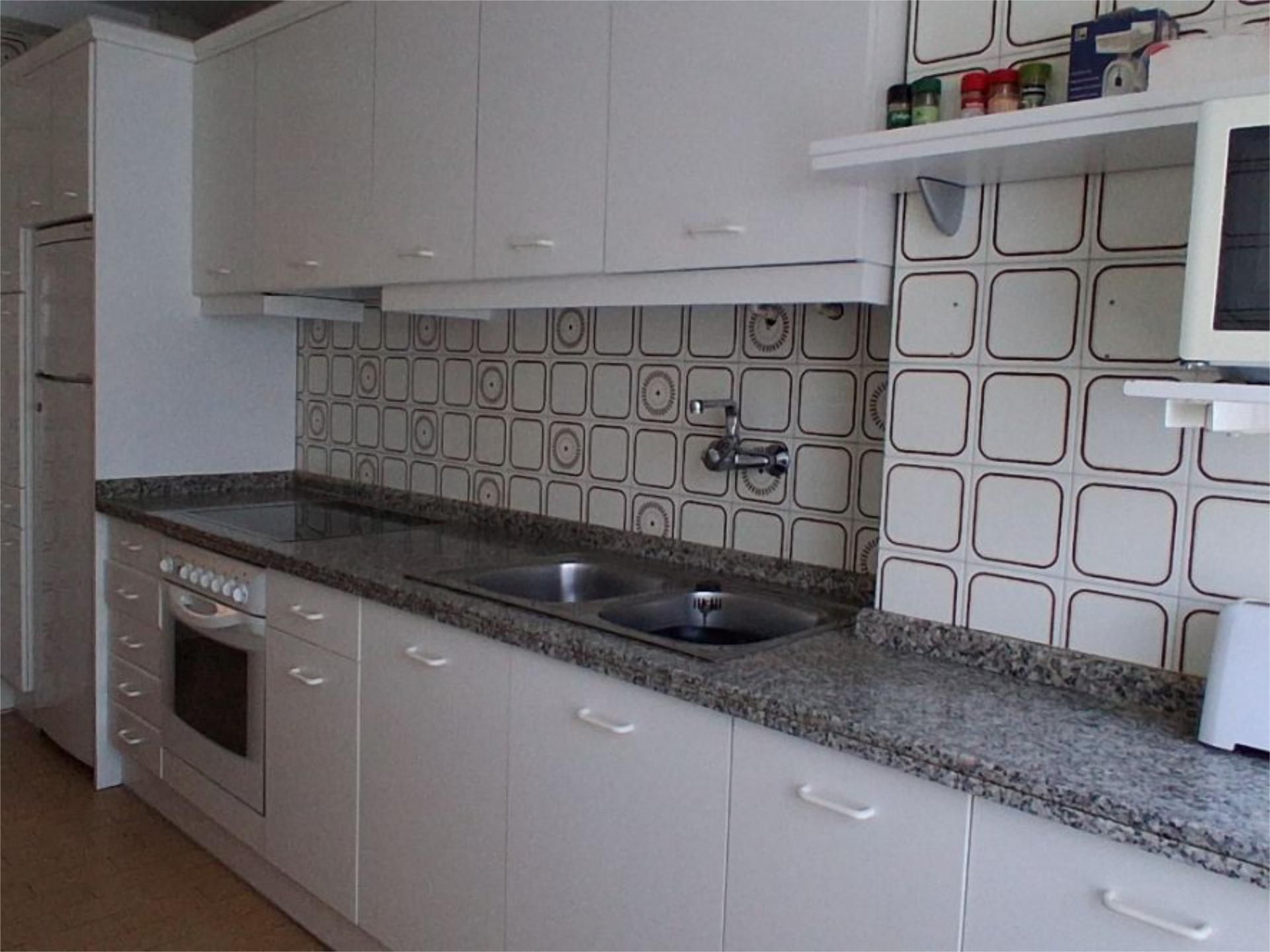 Flat for sale in Calle Barón de la Torre, 37, Cintruénigo Kitchen of Flat for sale in Cintruénigo with Balcony