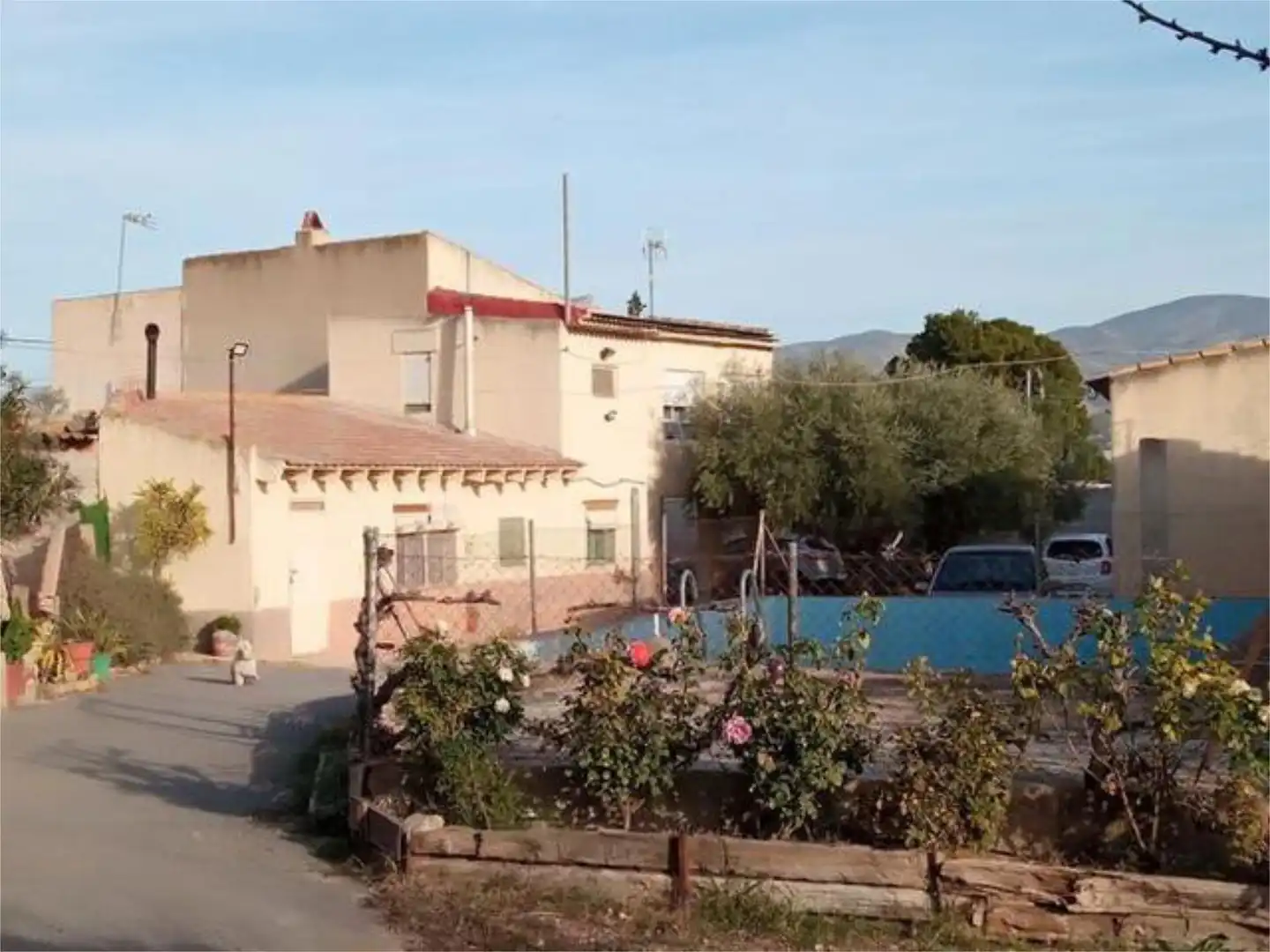 Houses for sale in Las Trescientas - San Francisco - Ciudad Vergel Exterior view of Houses for sale in Elda with Swimming Pool