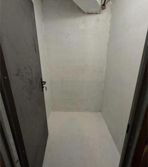 Box room to rent in Son Dameto, Illes Balears - image 2 Photo 2 of Box room to rent in Son Dameto, Illes Balears