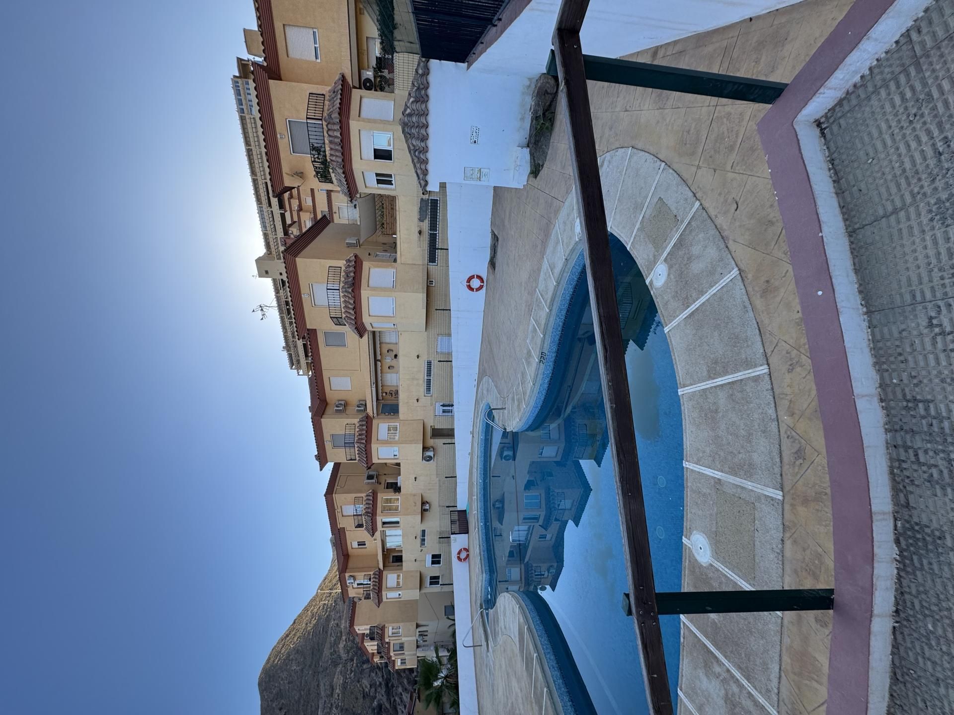 Pis de lloguer a Carretera de Alicun, 392, El Parador de las Hortichuelas Piscina de Pis de lloguer en Roquetas de Mar amb Jardí privat, Terrassa i Piscina