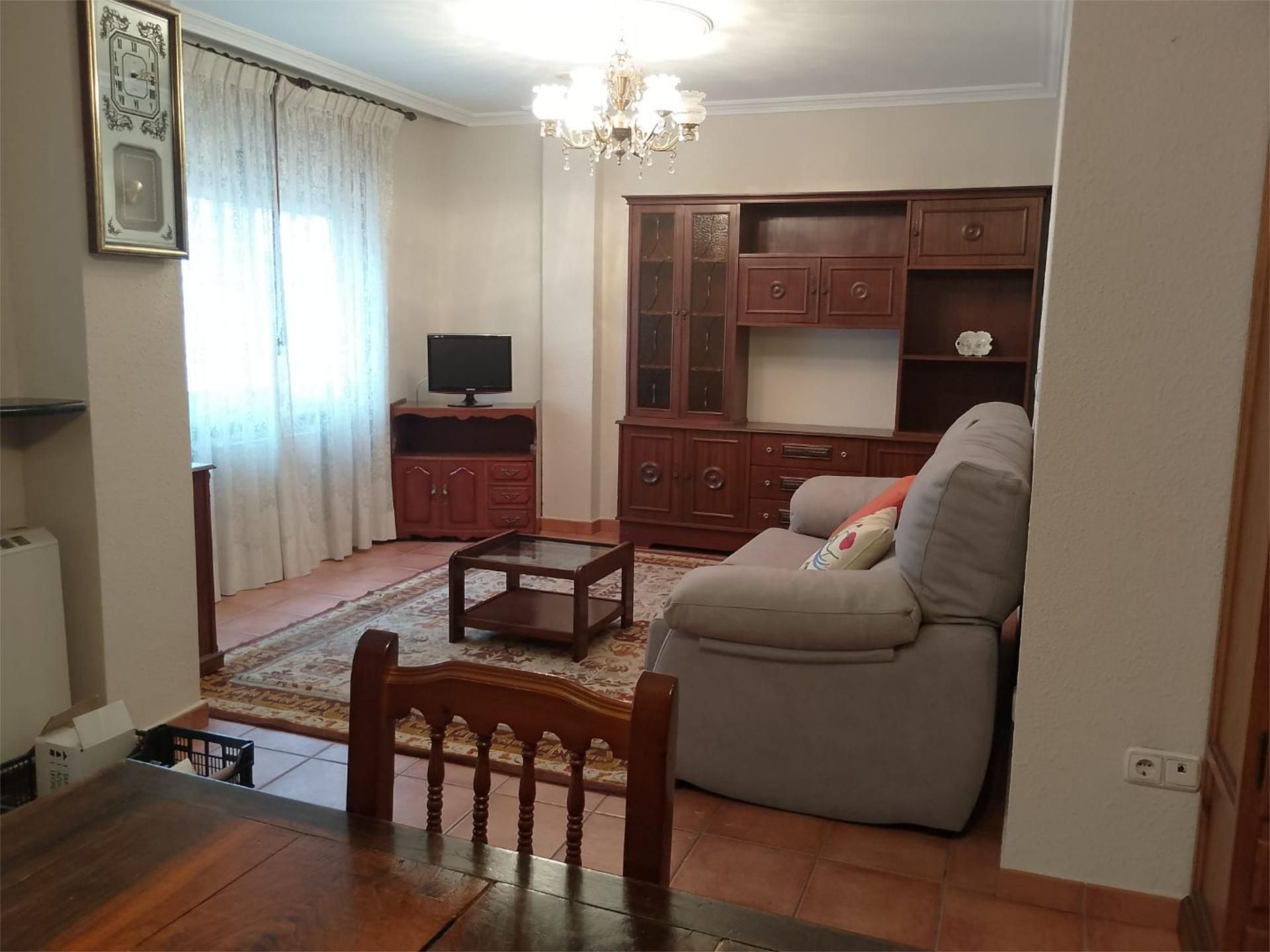 Piso de alquiler en Rúa Ervedelo, 54, Ourense Capital Sala de estar de Piso de alquiler en Ourense Capital con Balcón