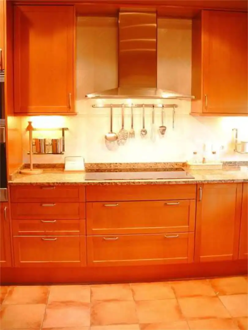 Casa o chalet en venta en Plaça de Les Acàcies, 6, Navata Cocina de Casa o chalet en venta en Navata con Terraza, Piscina y Balcón