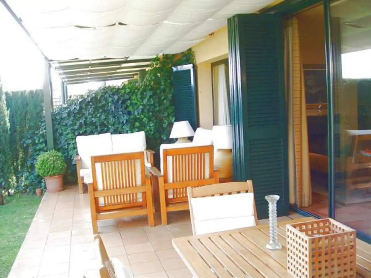 Casa o chalet en venta en Plaça de Les Acàcies, 6, Navata Terraza de Casa o chalet en venta en Navata con Terraza, Piscina y Balcón