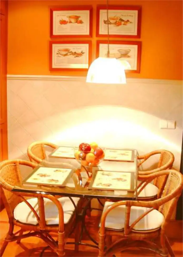 Casa o chalet en venta en Plaça de Les Acàcies, 6, Navata Casa o chalet en venta en Navata con Terraza, Piscina y Balcón
