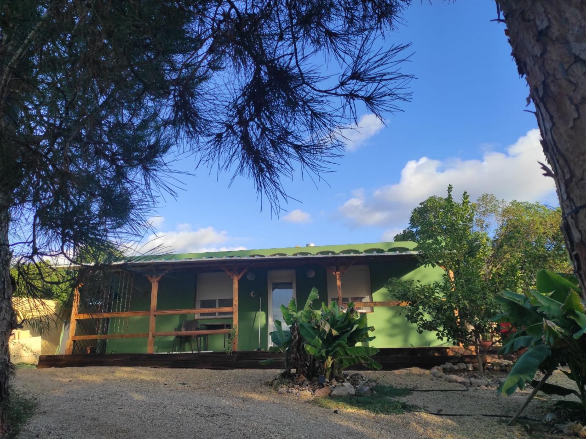 Loft de lloguer a Paraje los Lobos, Guazamara - Los Lobos Vista exterior de Loft de lloguer en Cuevas del Almanzora amb Jardí privat, Terrassa i Moblat