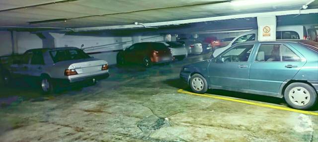 Garaje en Alquiler en Carrer de Joan Güell, 134 en Barri de les Corts