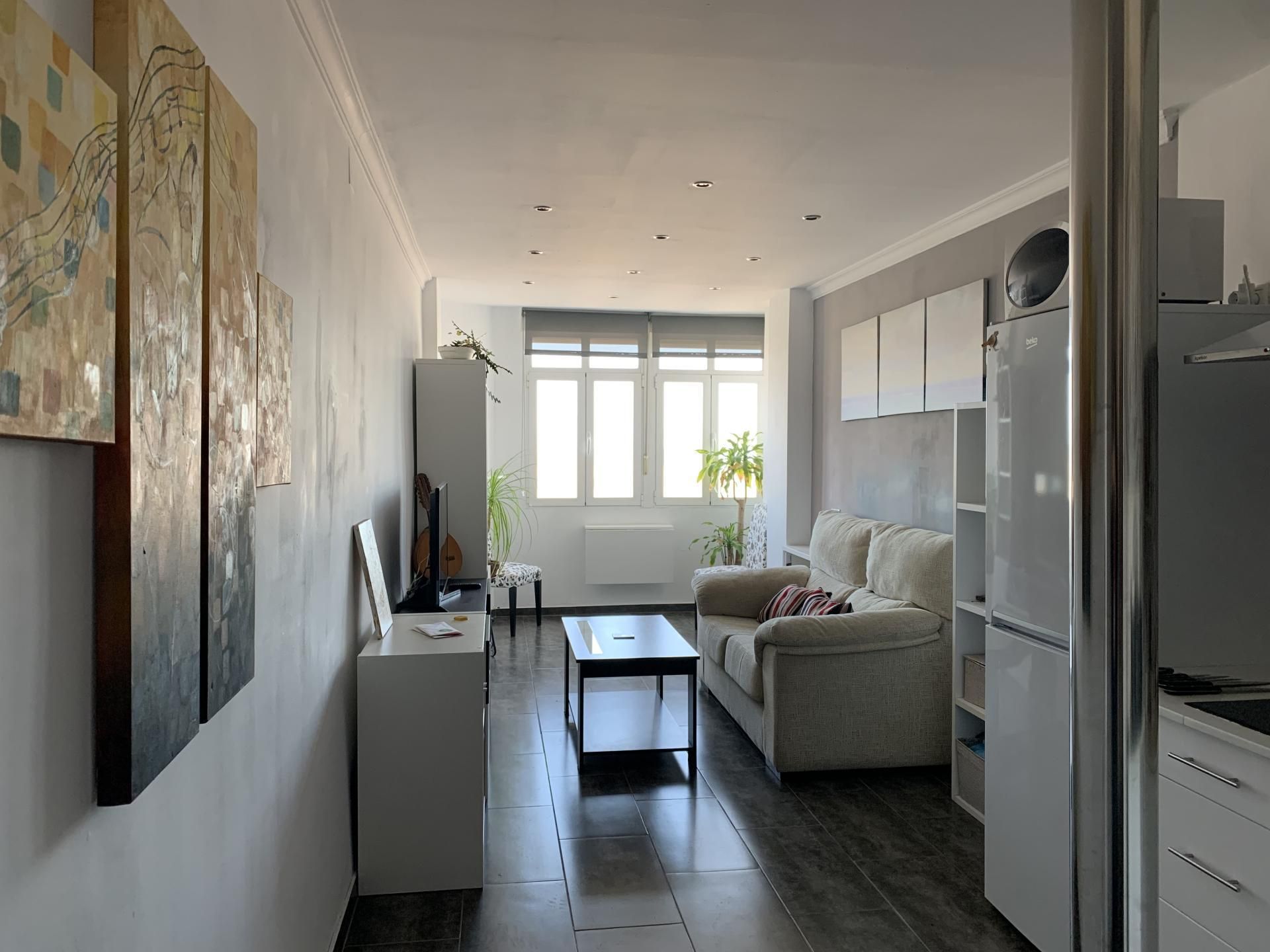 Sala de estar de Apartamento de alquiler en  Cádiz Capital