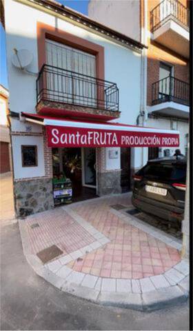 Local comercial en Alquiler en Santa Olalla