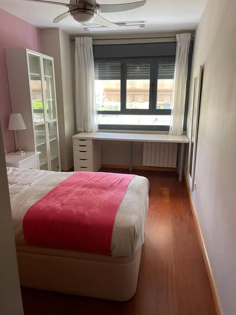 Flat for rent in Carrer d'Alfauir, 41, Sant Llorenç - Zona Alfahuir Flat for rent in Carrer d'Alfauir, 41, Sant Llorenç - Zona Alfahuir