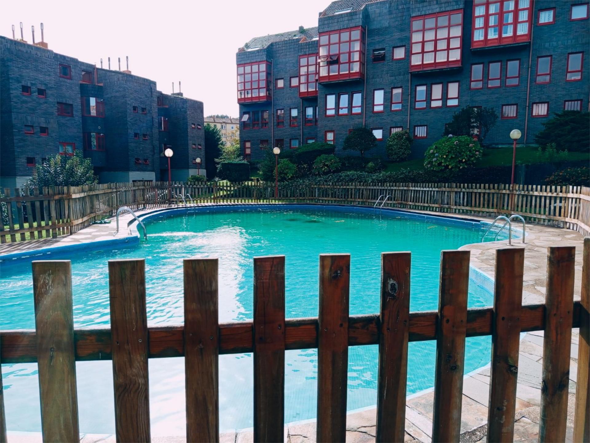 Dúplex en venda a Los Castros - Castrillón - Eiris Piscina de Dúplex en venda en A Coruña Capital amb Piscina