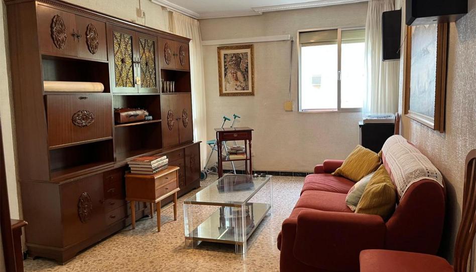 Piso en venta en Calle Maestro Guerrero, 1, Triana Oeste, Sevilla - imagen 1 Foto 1 de Piso en venta en Calle Maestro Guerrero, 1, Triana Oeste, Sevilla
