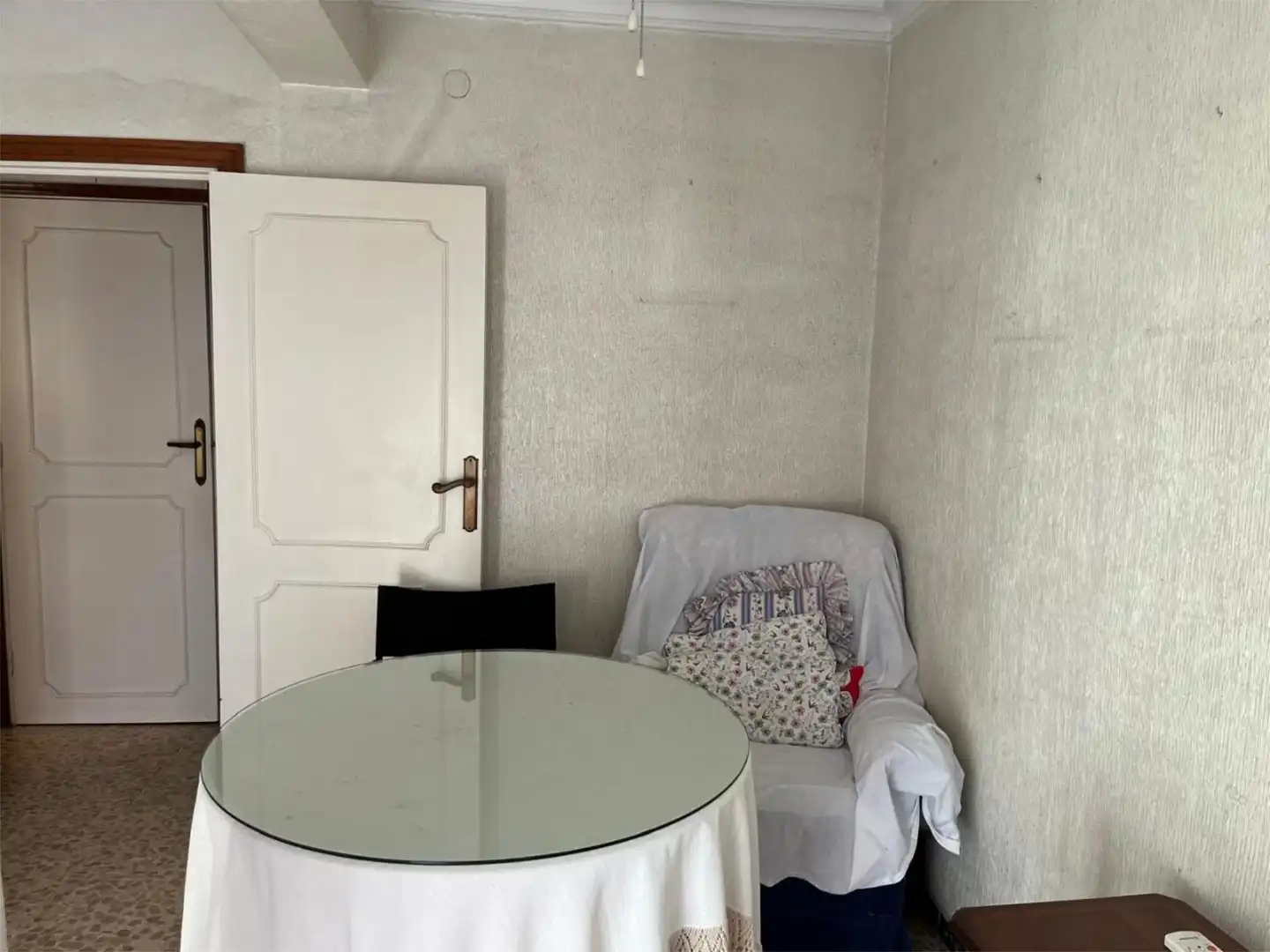 Bedroom of Flat for sale in Sevilla  with Air Conditioner, Storage room and Furnished