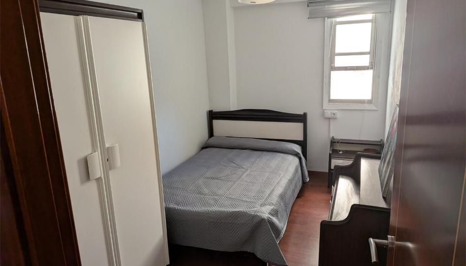 Foto 1 de Pis per a compartir a Rúa Ramón y Cajal, 9, Cuatro Caminos - Plaza de la Cubela, A Coruña