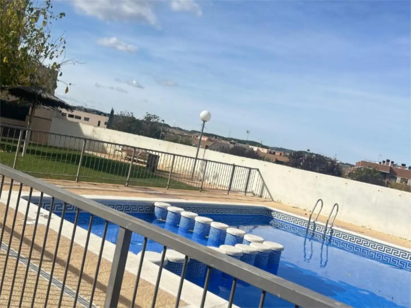Pis en venda a Calle Ramón y Cajal, 70, Cadrete Piscina de Pis en venda en Cadrete amb Aire condicionat, Terrassa i Piscina