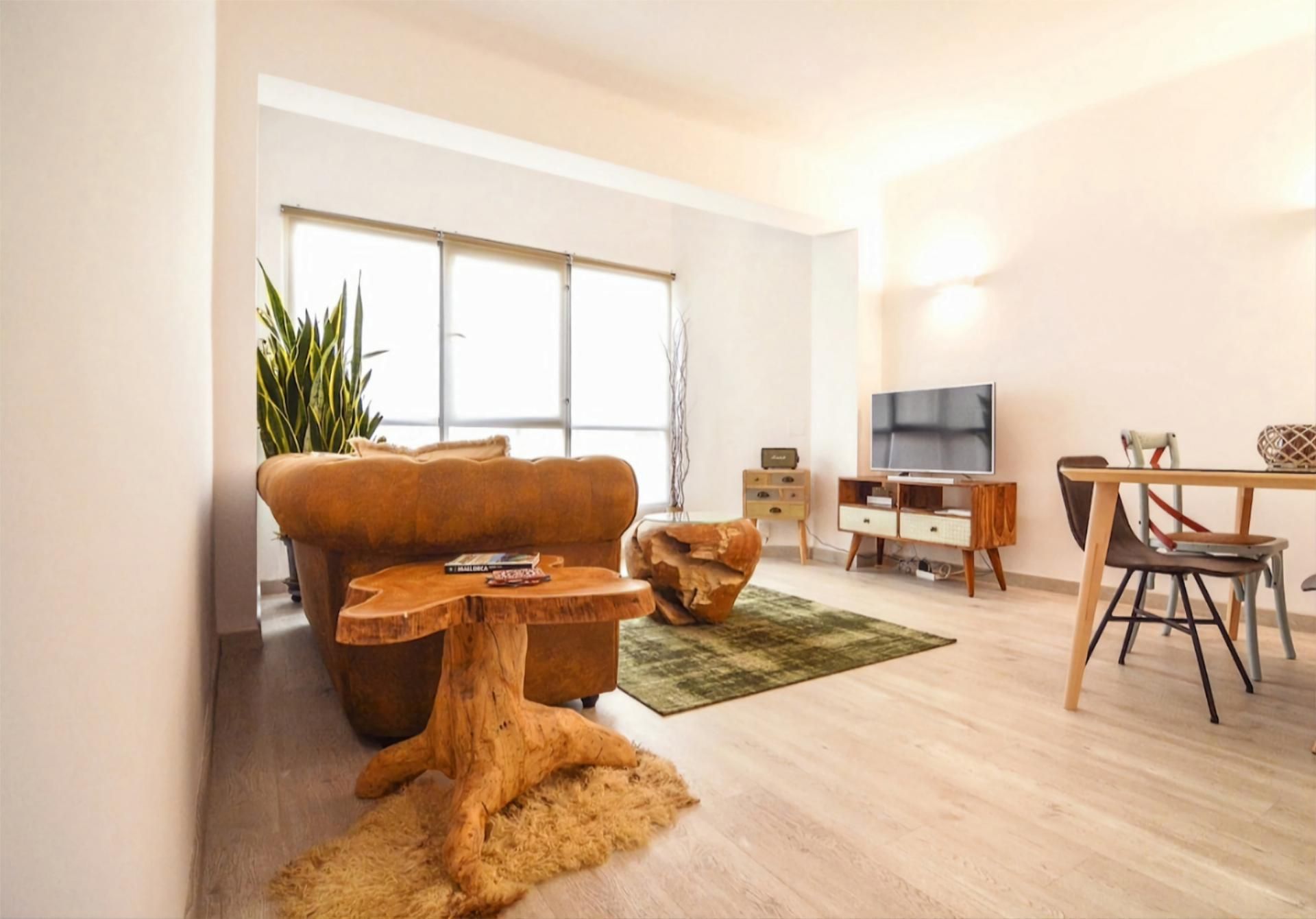 Pis de lloguer a Carrer de Velázquez, 12a, El Mercat Sala d'estar de Pis de lloguer en Palma de Mallorca amb Aire condicionat