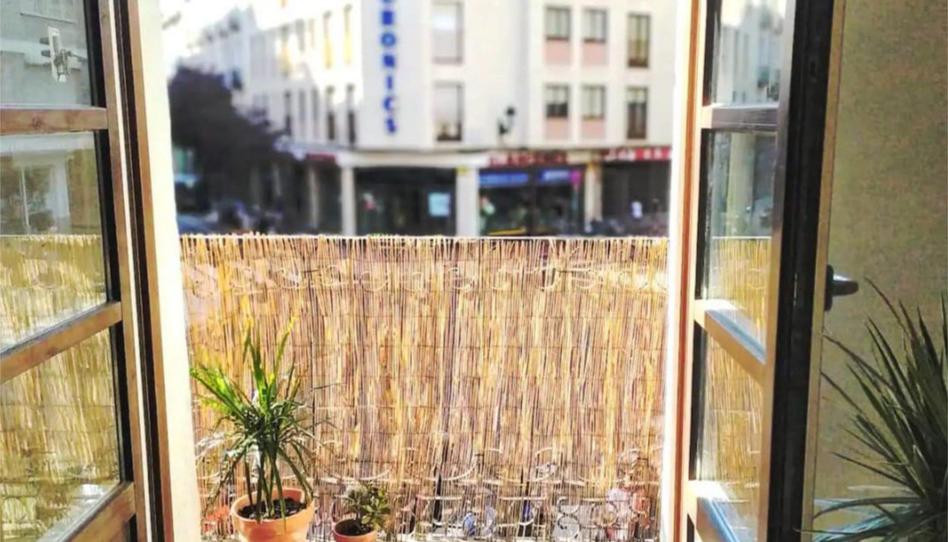 Flat to rent in Calle del Coso, 129, La Magdalena, Zaragoza - image 1 Photo 1 of Flat to rent in Calle del Coso, 129, La Magdalena, Zaragoza