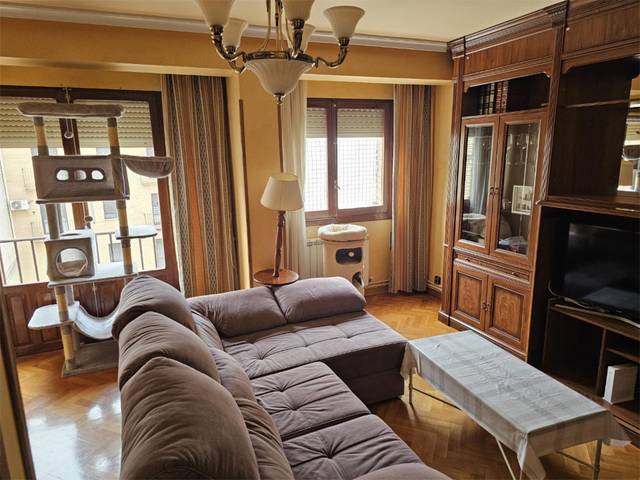 Piso en Venta en Calle Julián Gayarre, 10 en Peralta / Azkoien