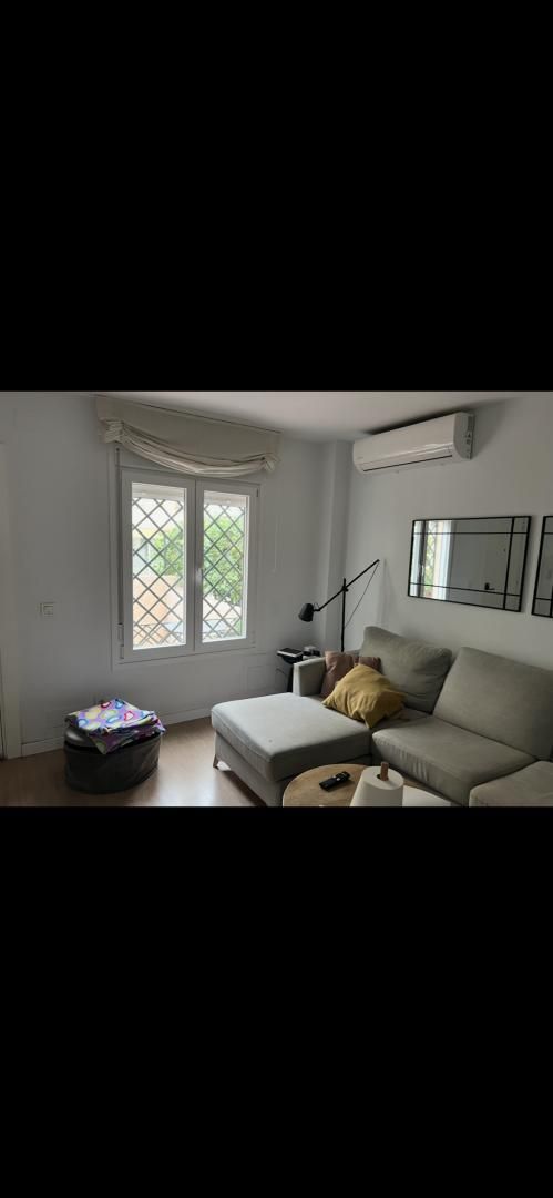 Casa adosada per a compartir a Calle Paganini, 3, La Florida - Parque Norte Dormitori de Casa adosada per a compartir en Málaga Capital amb Aire condicionat, Calefacció i Jardí privat