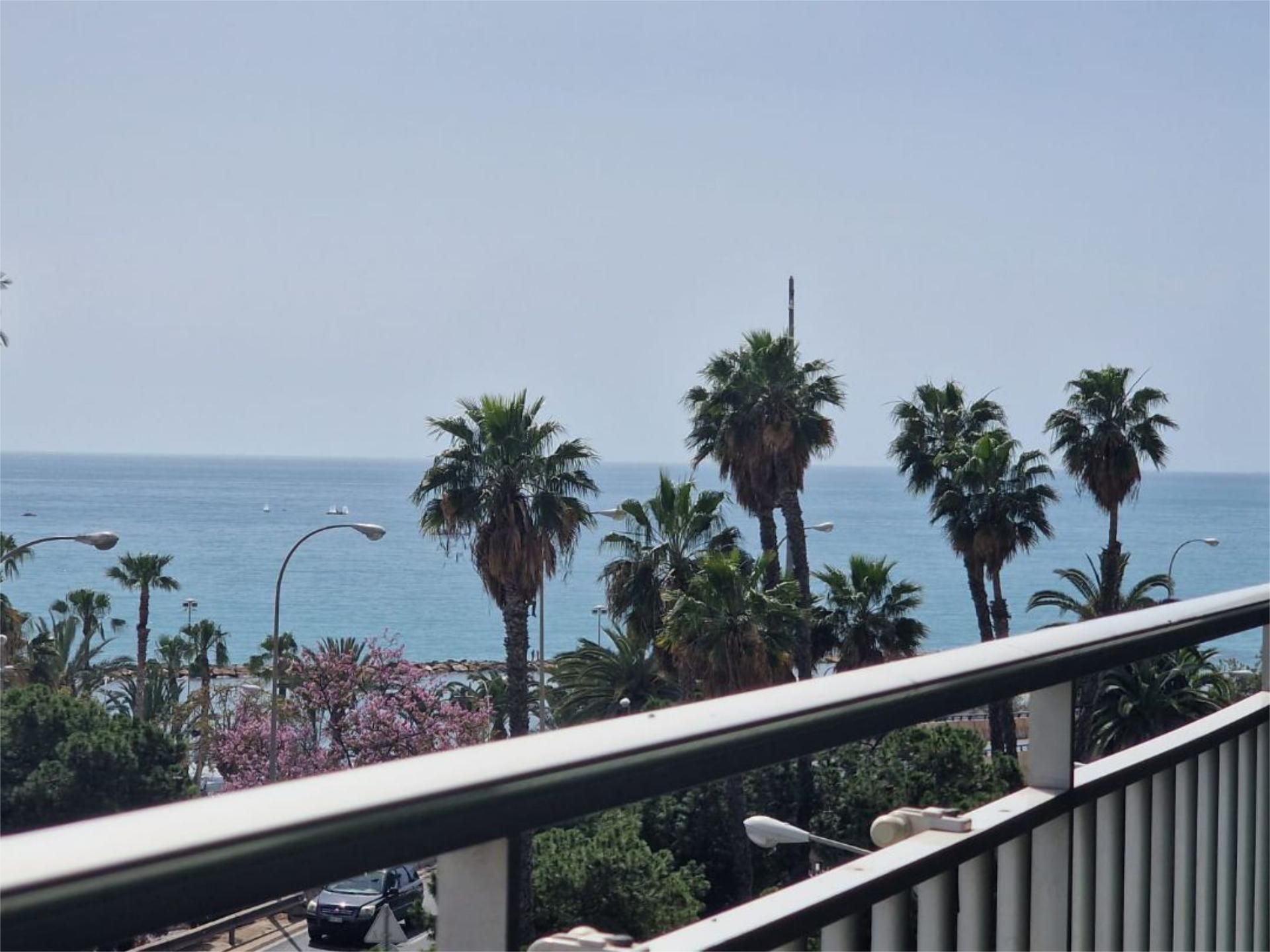 Flat for sale in Avinguda de Dénia, 9, Raval Roig - Virgen del Socorro Exterior view of Flat for sale in Alicante / Alacant with Air Conditioner and Balcony